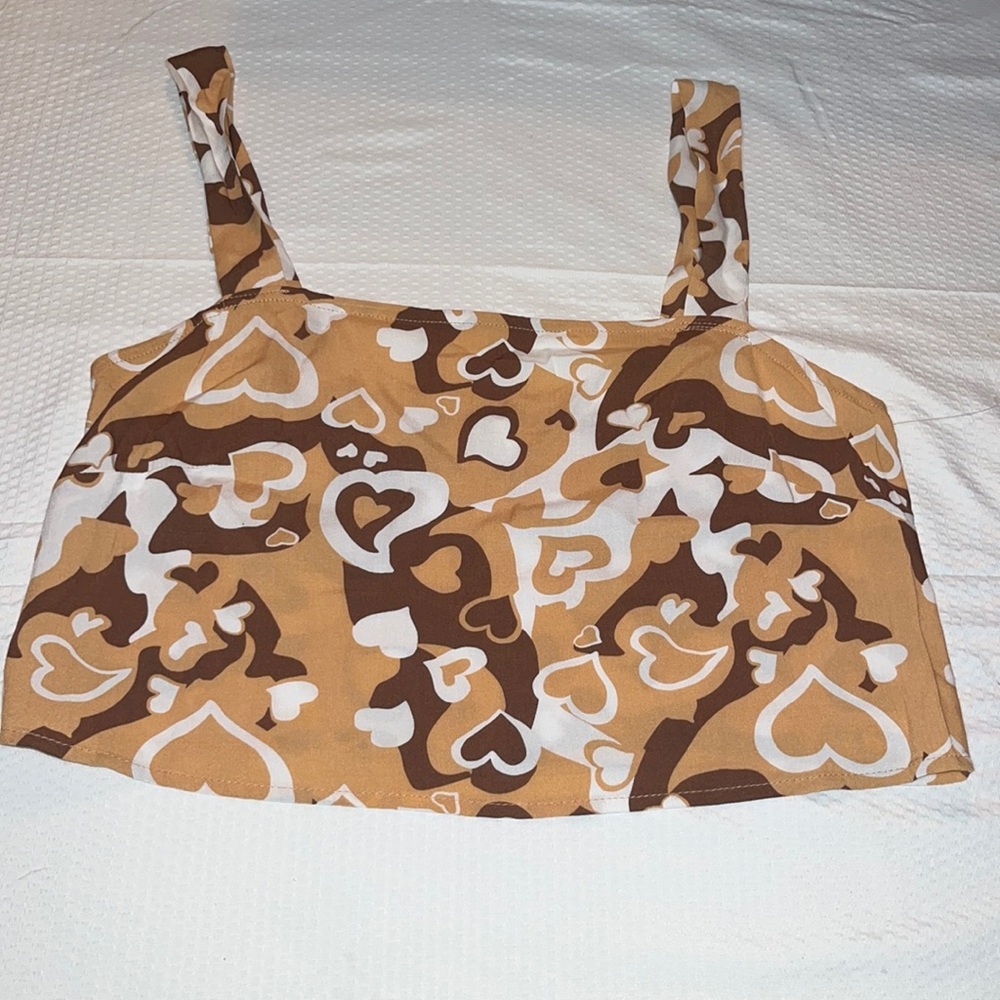 NWOT L.A. HEARTS BROWN, TAN & WHITE CROP TOP
